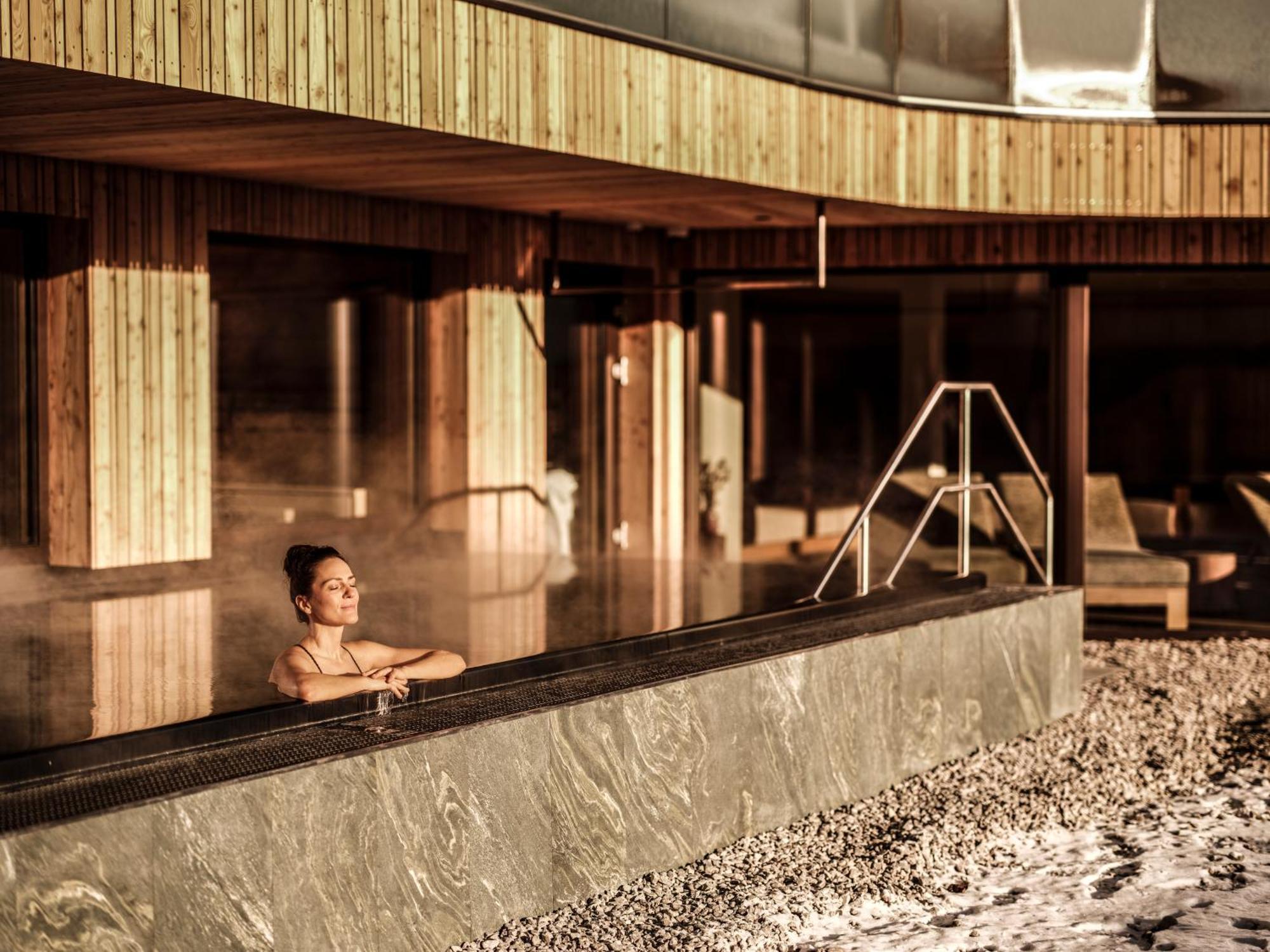 Spa & Naturhotel Outside Matrei in Osttirol Kültér fotó
